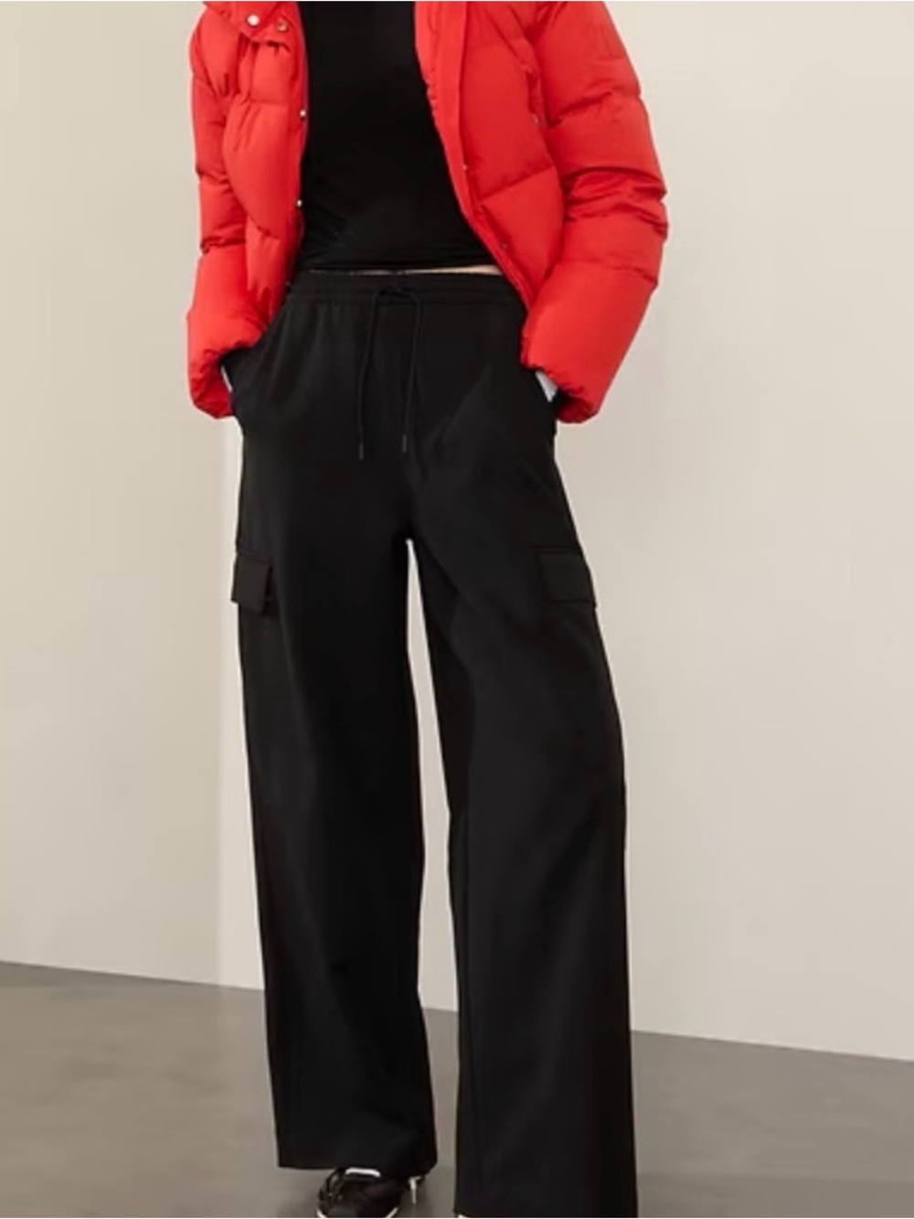 Athleta Black Wide-Leg Cargo Pants